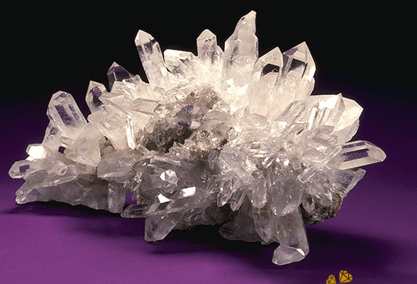 Các Loại đá Thạch Anh Phổ Biến Trên Thị Trường Hiện Nay !