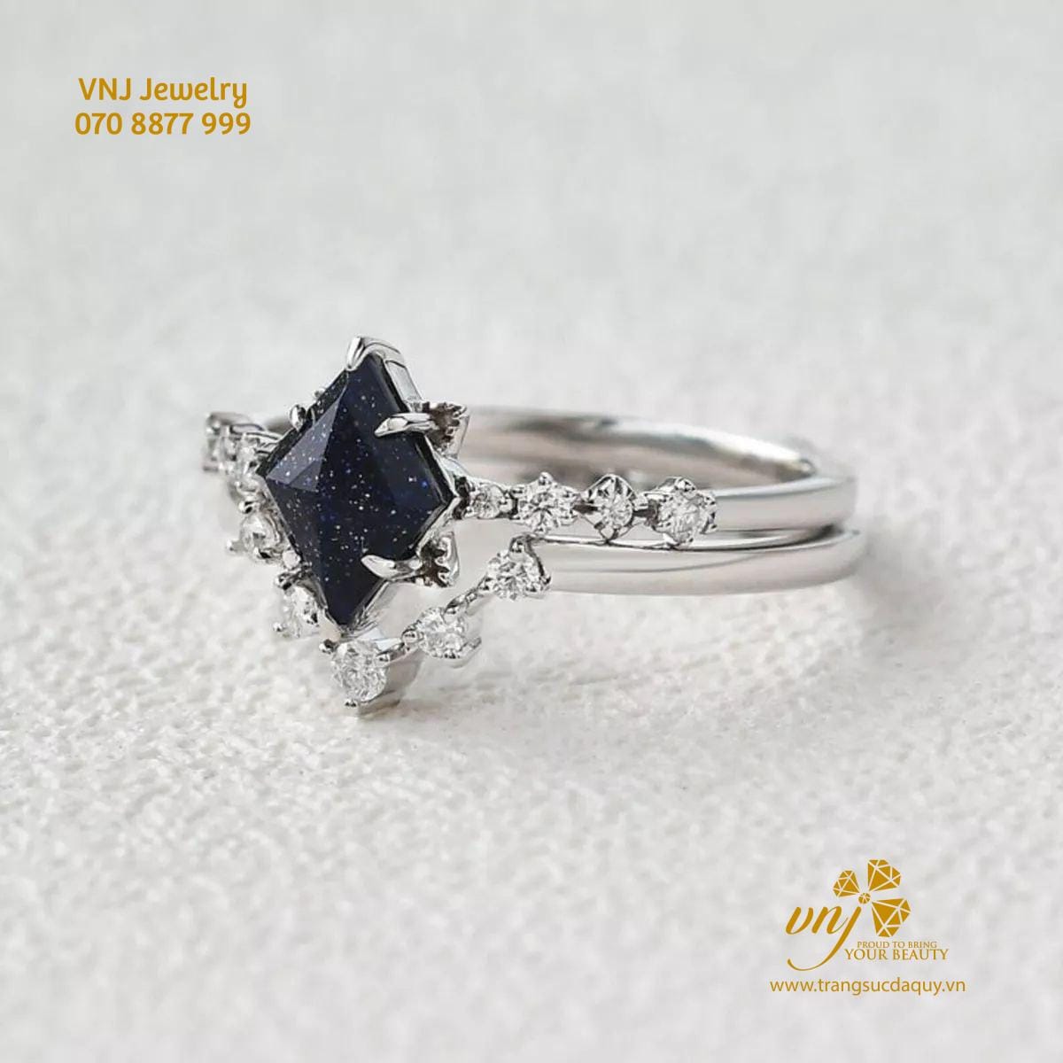 Nhẫn Double Đá Sapphire Đen NWS35