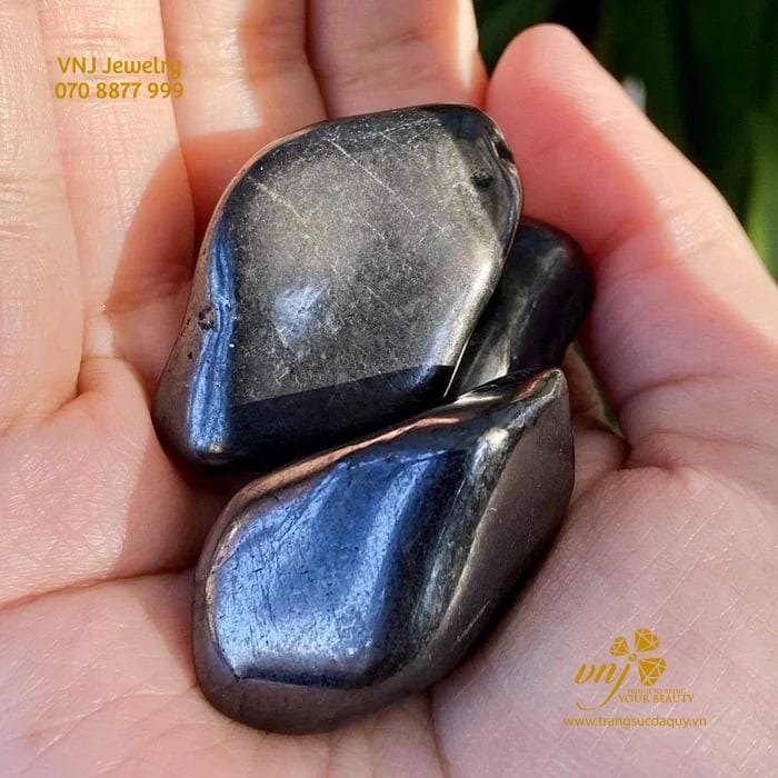 Đá Shungite Nguồn Gốc Công Dụng Và Cách Nhận Biết !