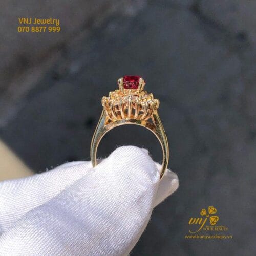 Nhẫn Halo Ruby Thiên Nhiên NWR21