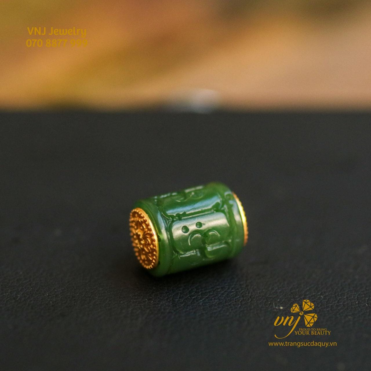 Charm Ngọc Bích Xuyên Tâm