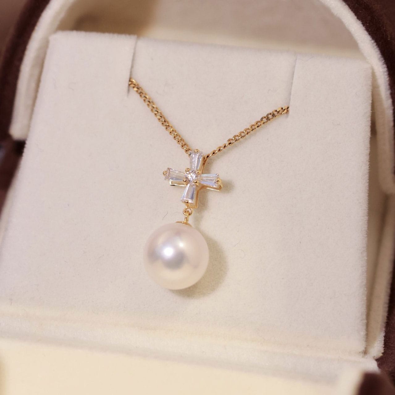Khoen Treo Mặt Dây Chuyền Ngọc Trai Vàng 18k