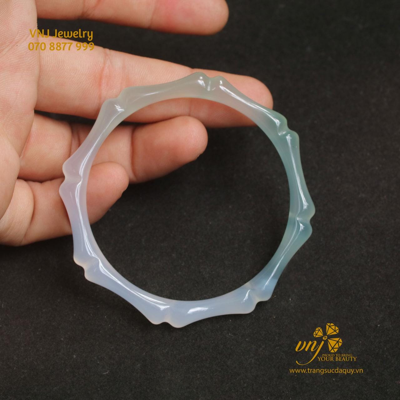 Vòng Tay Chalcedony Đốt Trúc Nguyên Khối VKMN9