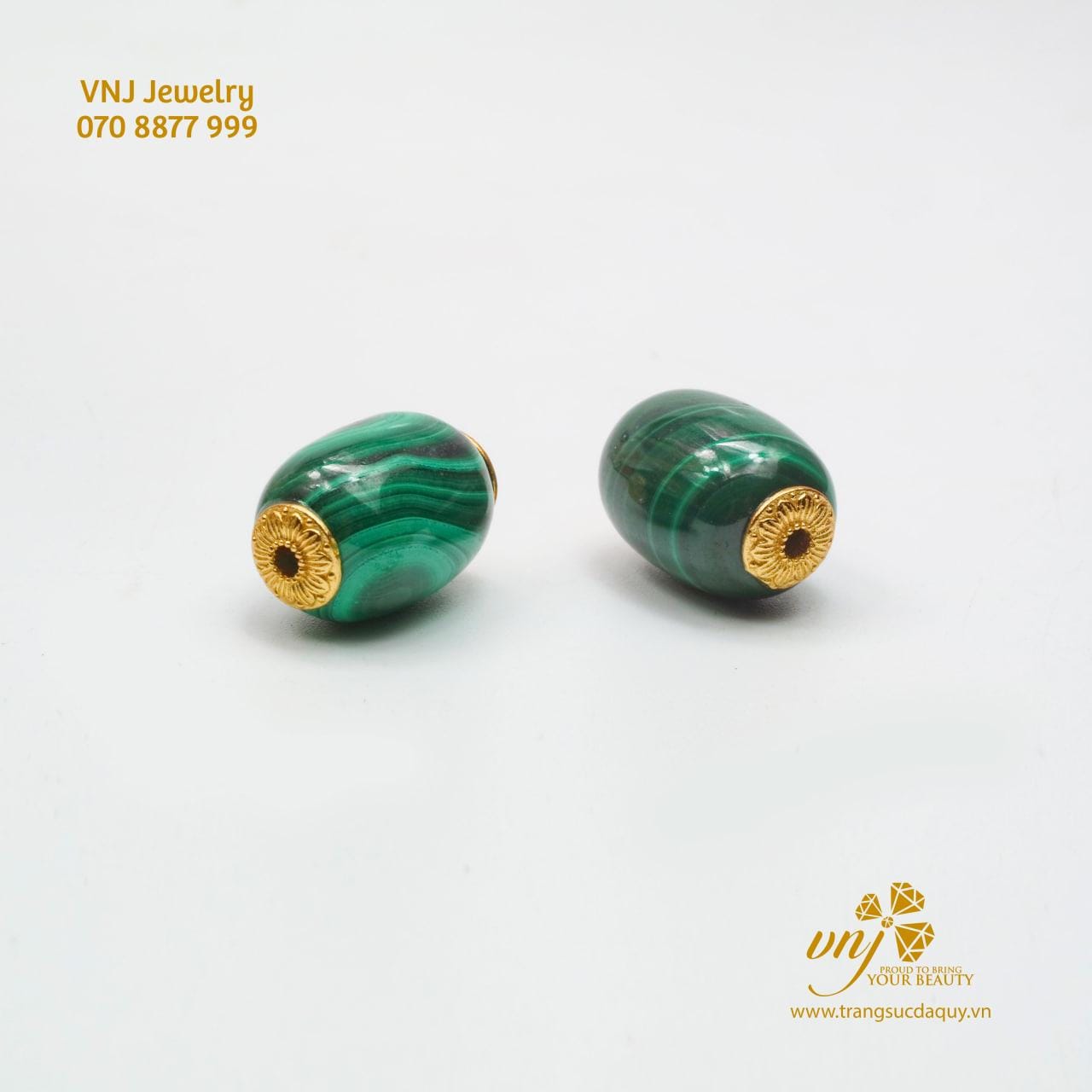 Charm Đá Lông Công (Malachite) Lu Thống NWML1