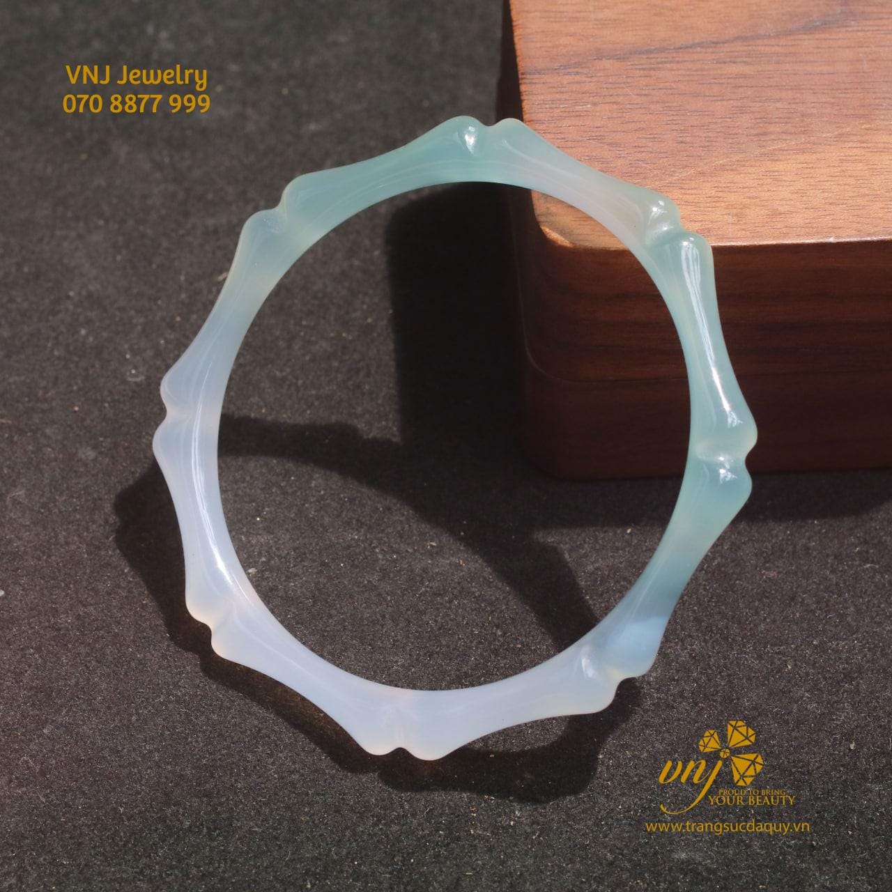 Vòng Tay Chalcedony Đốt Trúc Nguyên Khối VKMN9