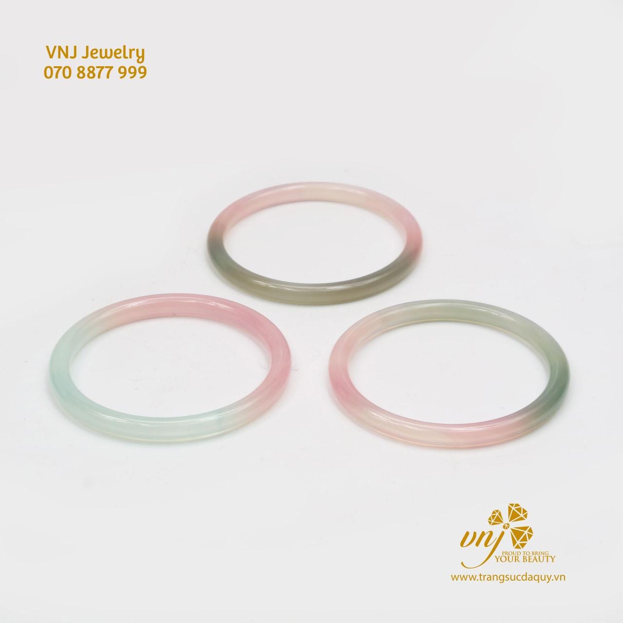 Vòng Tay Chalcedony Nguyên Khối VKMN10
