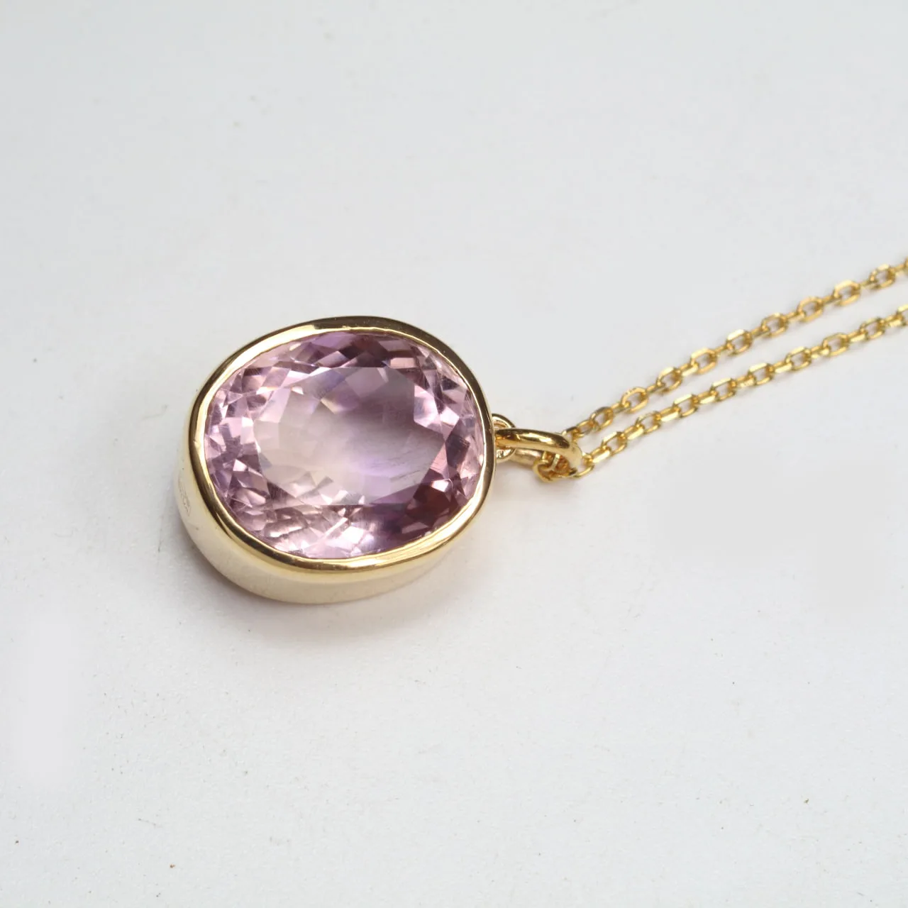 Mặt Dây Thạch Anh Tím Chạm Hoa Mdqt14