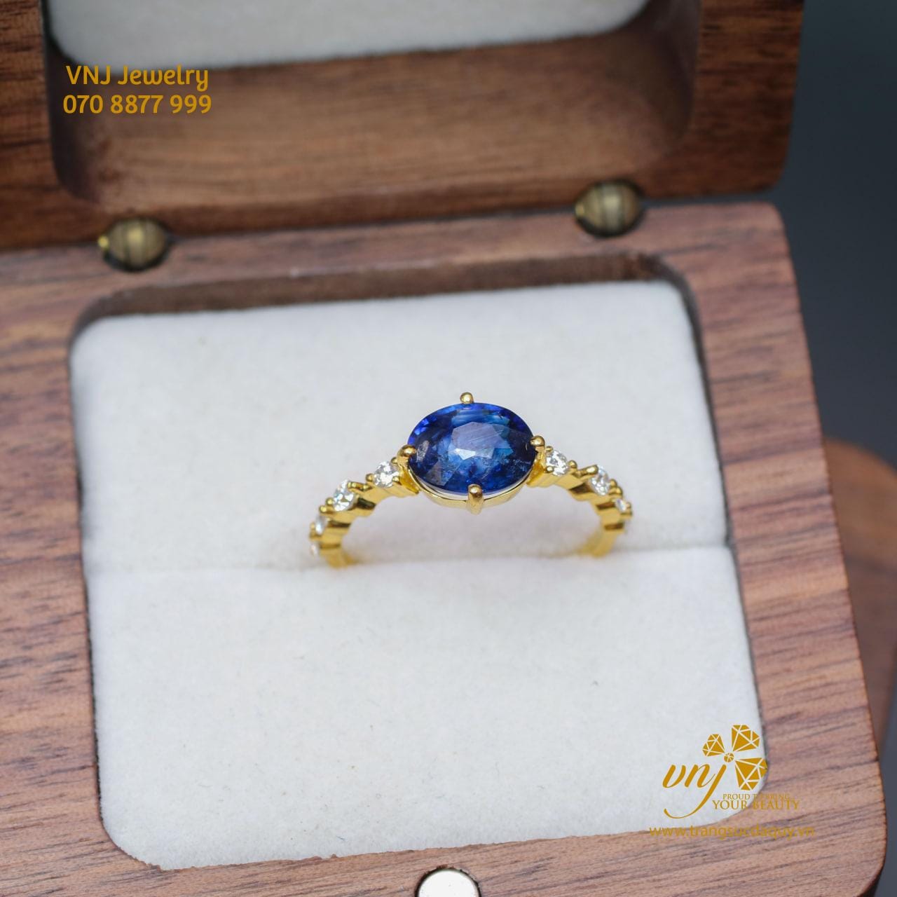 Nhẫn Sapphire Xanh NWS52