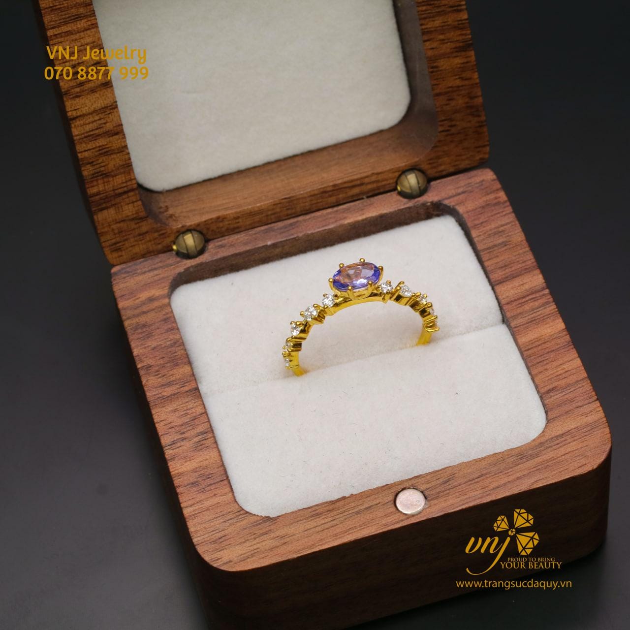 Nhẫn Sapphire Xanh NWS52