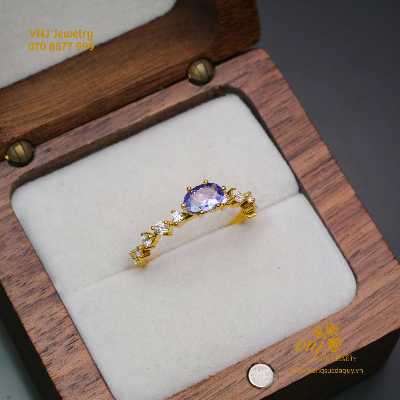 Nhẫn Sapphire Xanh NWS52