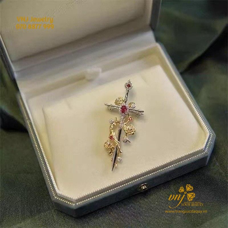 Kiếm Vàng đính Ruby