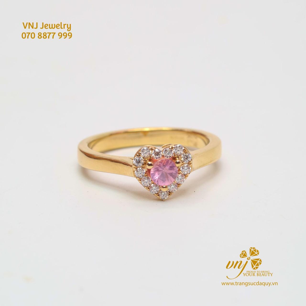 Nhẫn Sapphire Hồng Trái Tim (3)