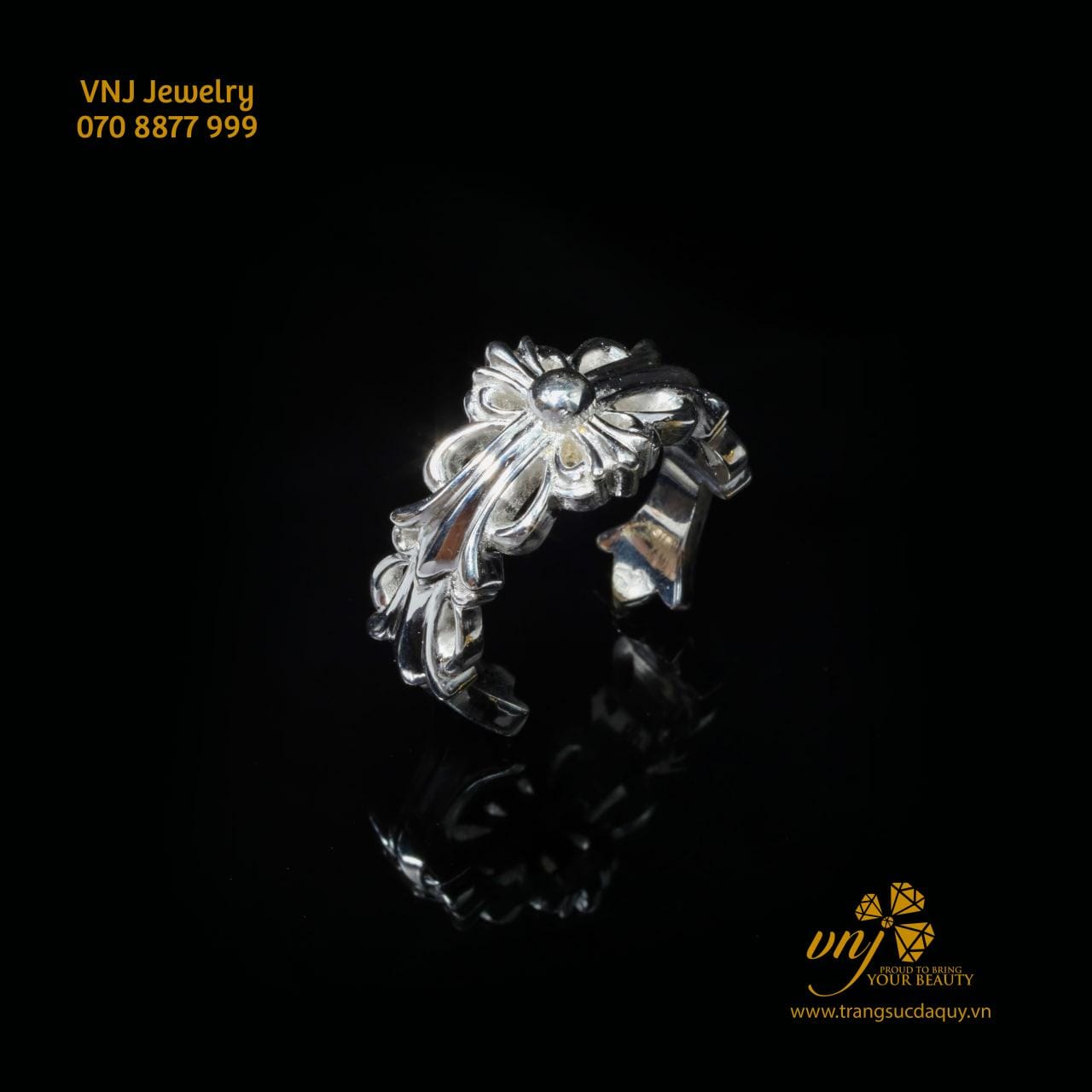 Nhẫn Chrome Hearts Mn116
