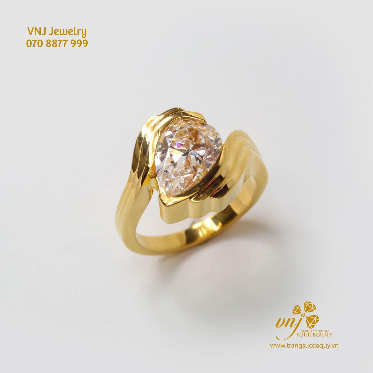 Nhẫn Moissanite Giọt Nước (4)