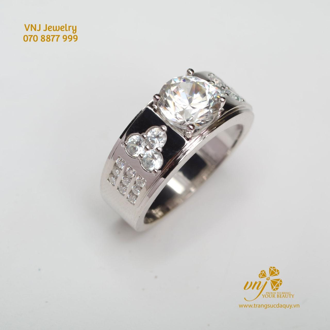 Nhẫn Zicorn Trắng Thiên Nhiên (2)
