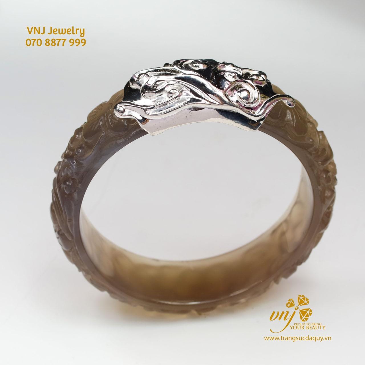 Vòng Tay Chalcedony Chạm Hoa Bọc Vàng Vkmn11 (4)