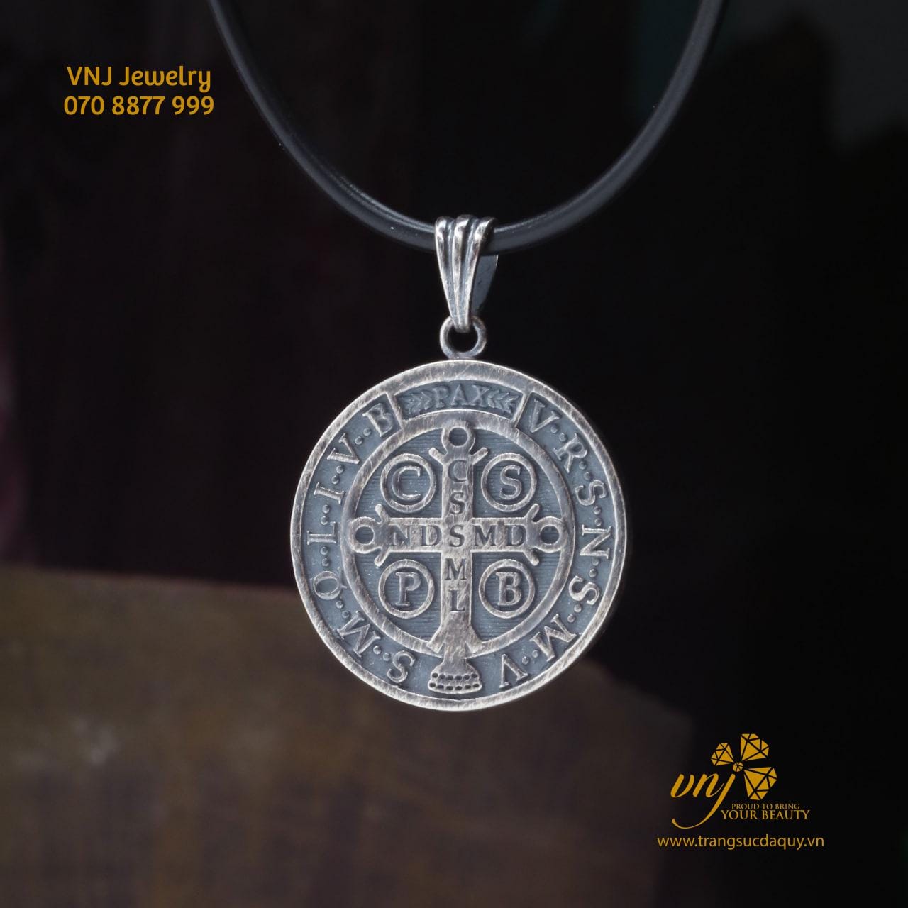 Huy Hiệu Thánh Giá Benedict (2)