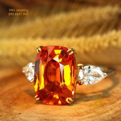 Mandarin Garnet Là Lựa Chọn Lý Tưởng Cho Các Món Trang Sức Cao Cấp Như Nhẫn, Dây Chuyền, Bông Tai.
