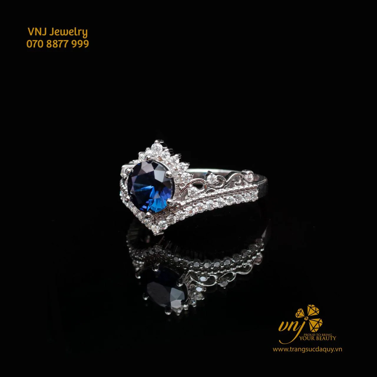 Nhẫn Sapphire Xanh Dương