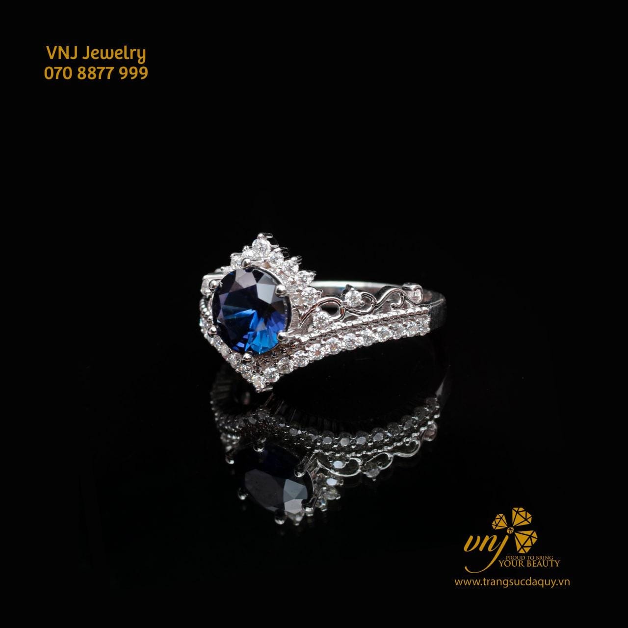 Nhẫn Sapphire Xanh Dương