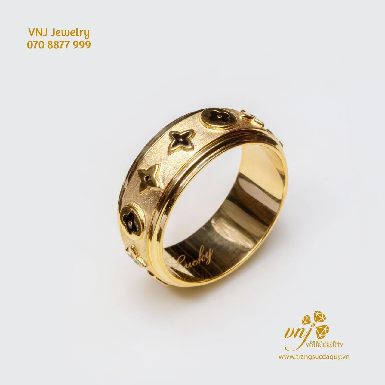 Nhẫn Xoay Cỏ 4 Lá (2)