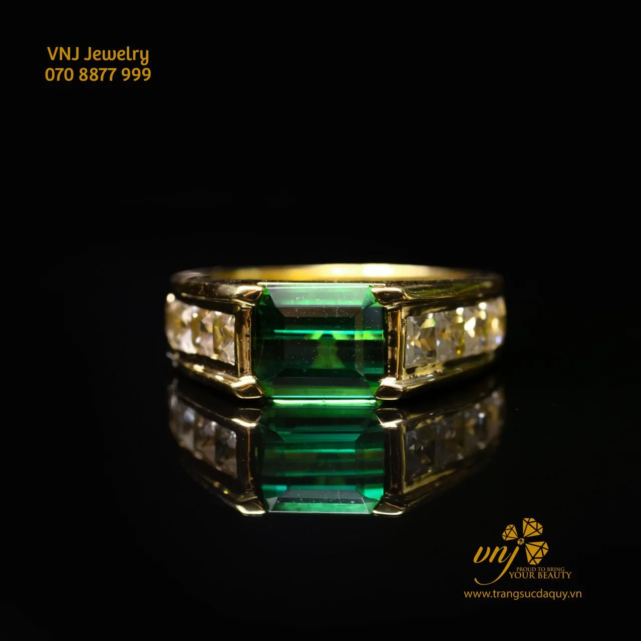 Nhẫn Garnet Xanh