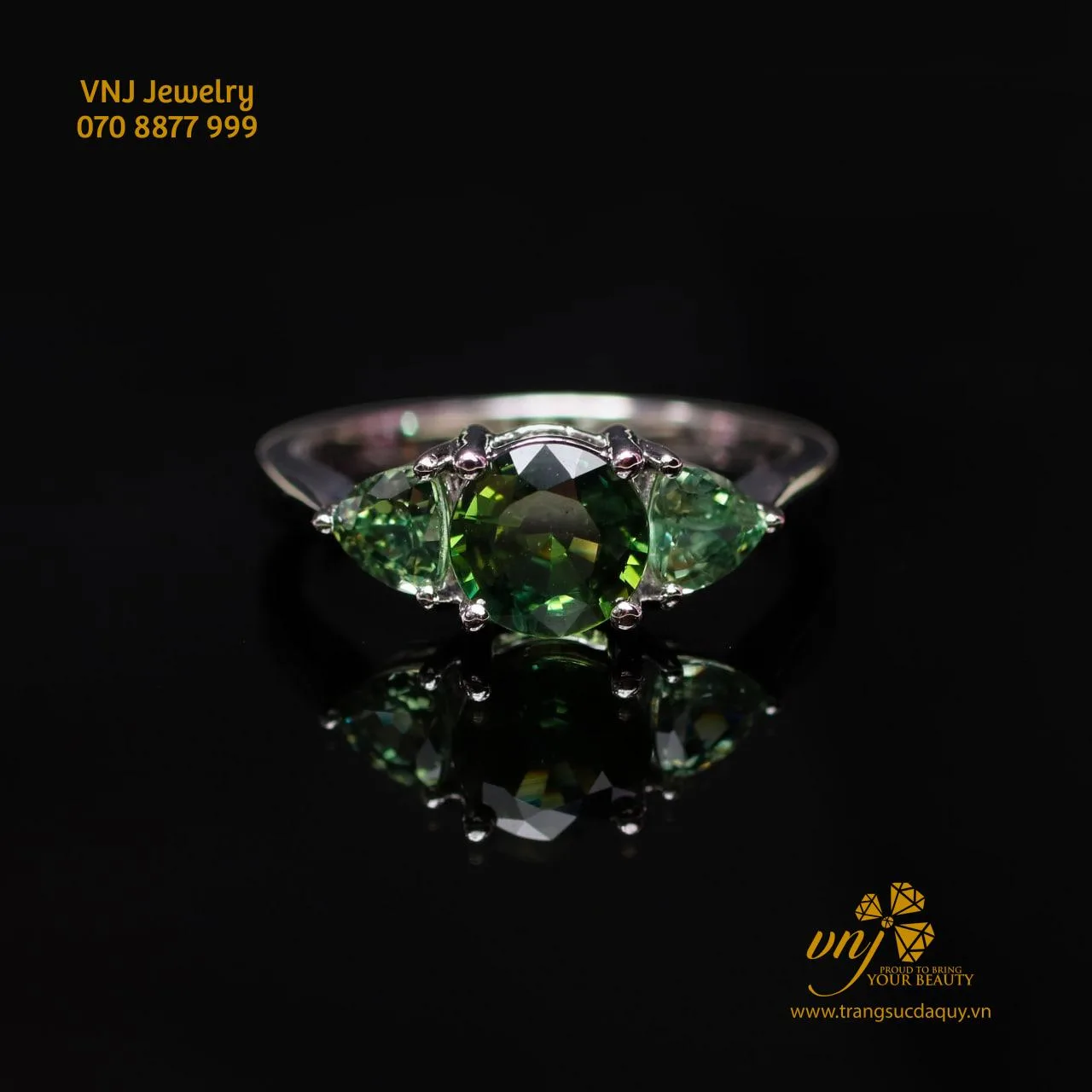 Nhẫn Sapphire Xanh Lá NWS57