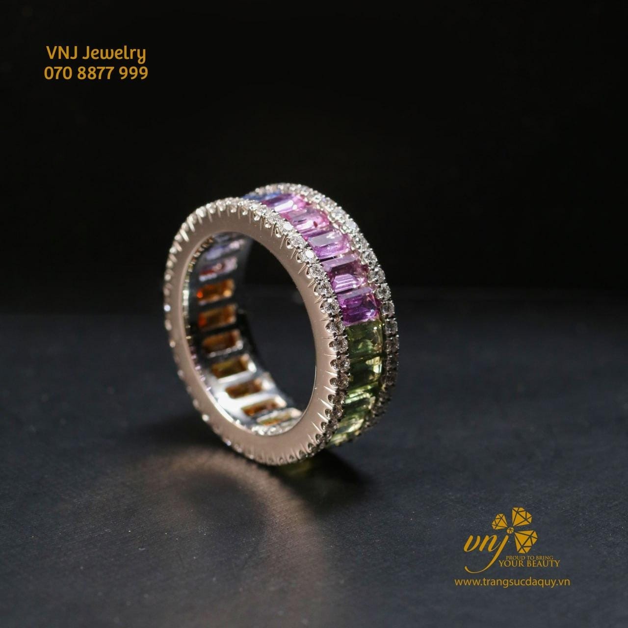 Nhẫn Sapphire Rainbown Đính Full Kim Cương (3)