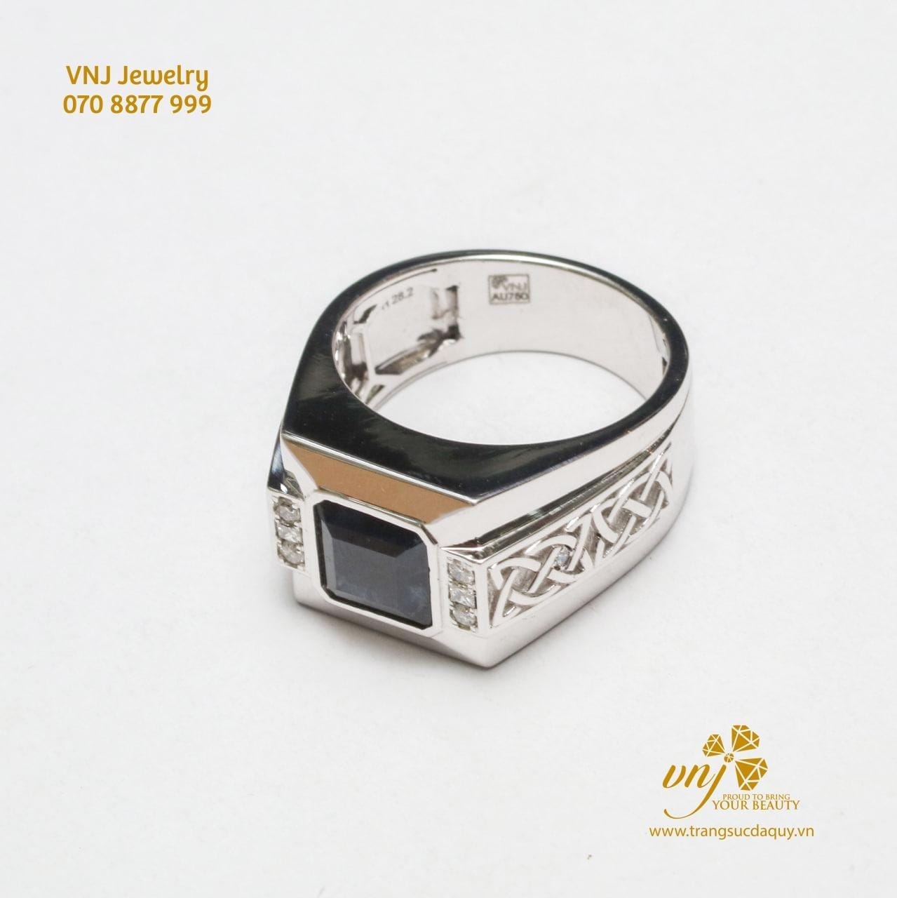 Nhẫn đá Sapphire đen (3)