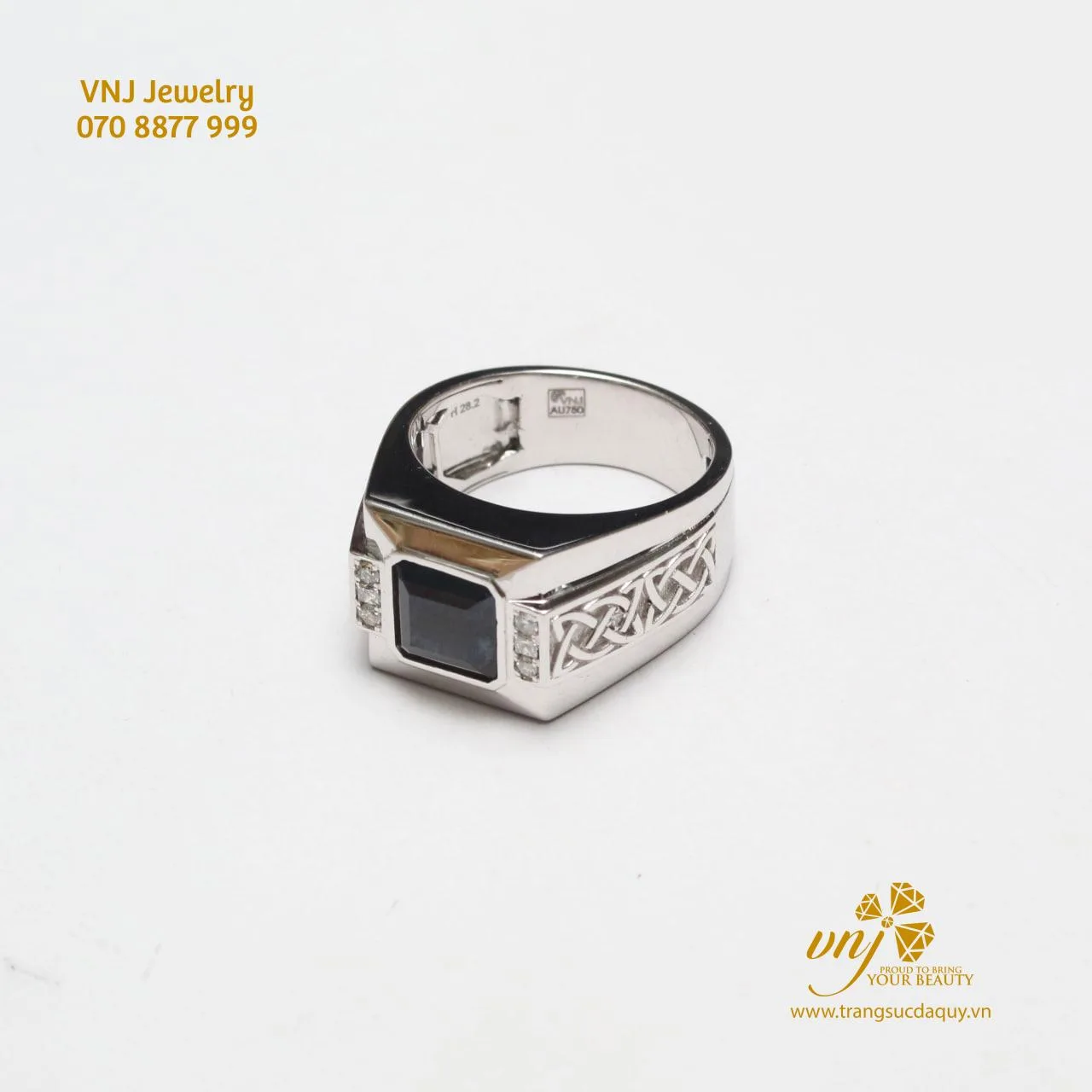Nhẫn đá Sapphire đen (4)