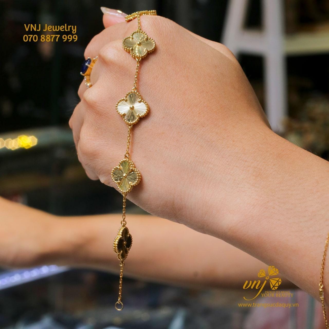 Vòng Tay Cỏ 4 Lá Vàng (3)