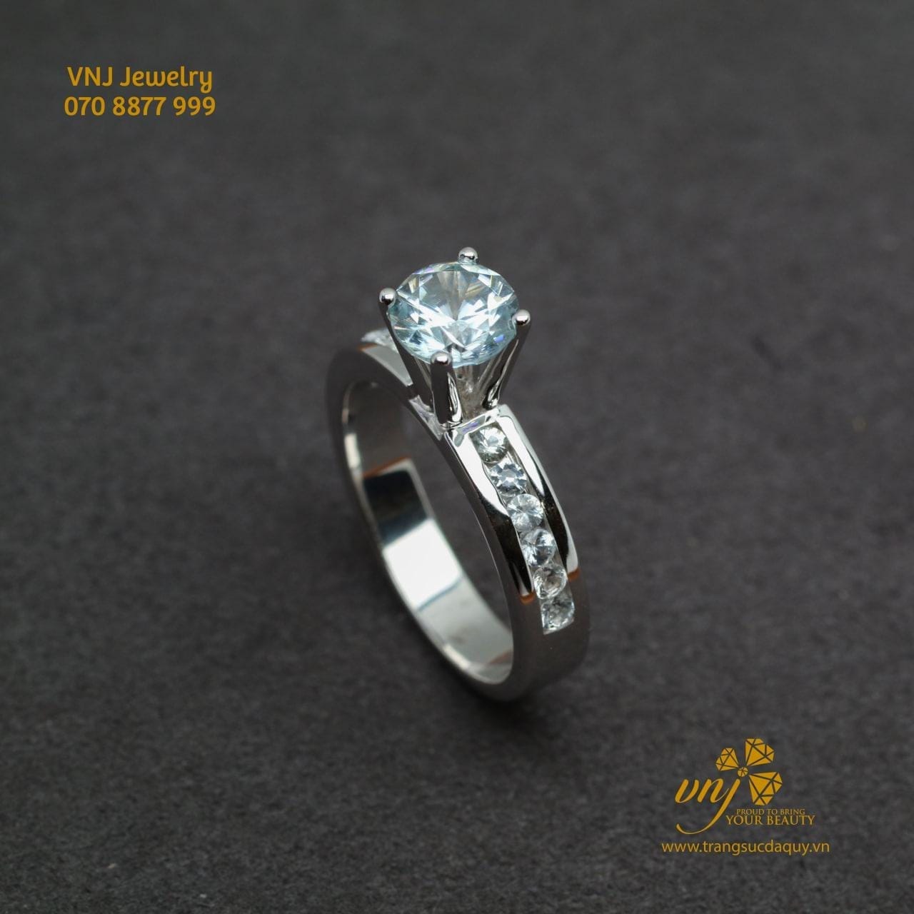 Nhẫn Topaz Blue Thiên Nhiên NWT12