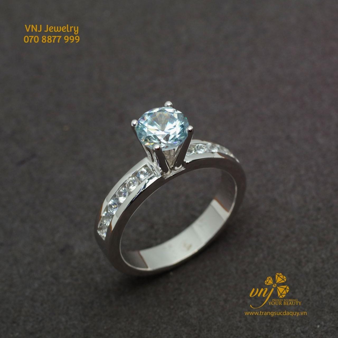 Nhẫn Topaz Blue Thiên Nhiên NWT12