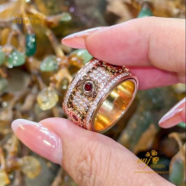 Nhẫn Bánh Răng Xoay Vàng 18k Kim Cương Mix Đá Quý (2)