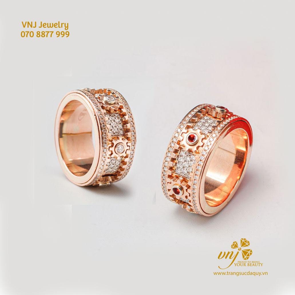 Nhẫn Bánh Răng Xoay Vàng 18k Kim Cương Thiên Nhiên