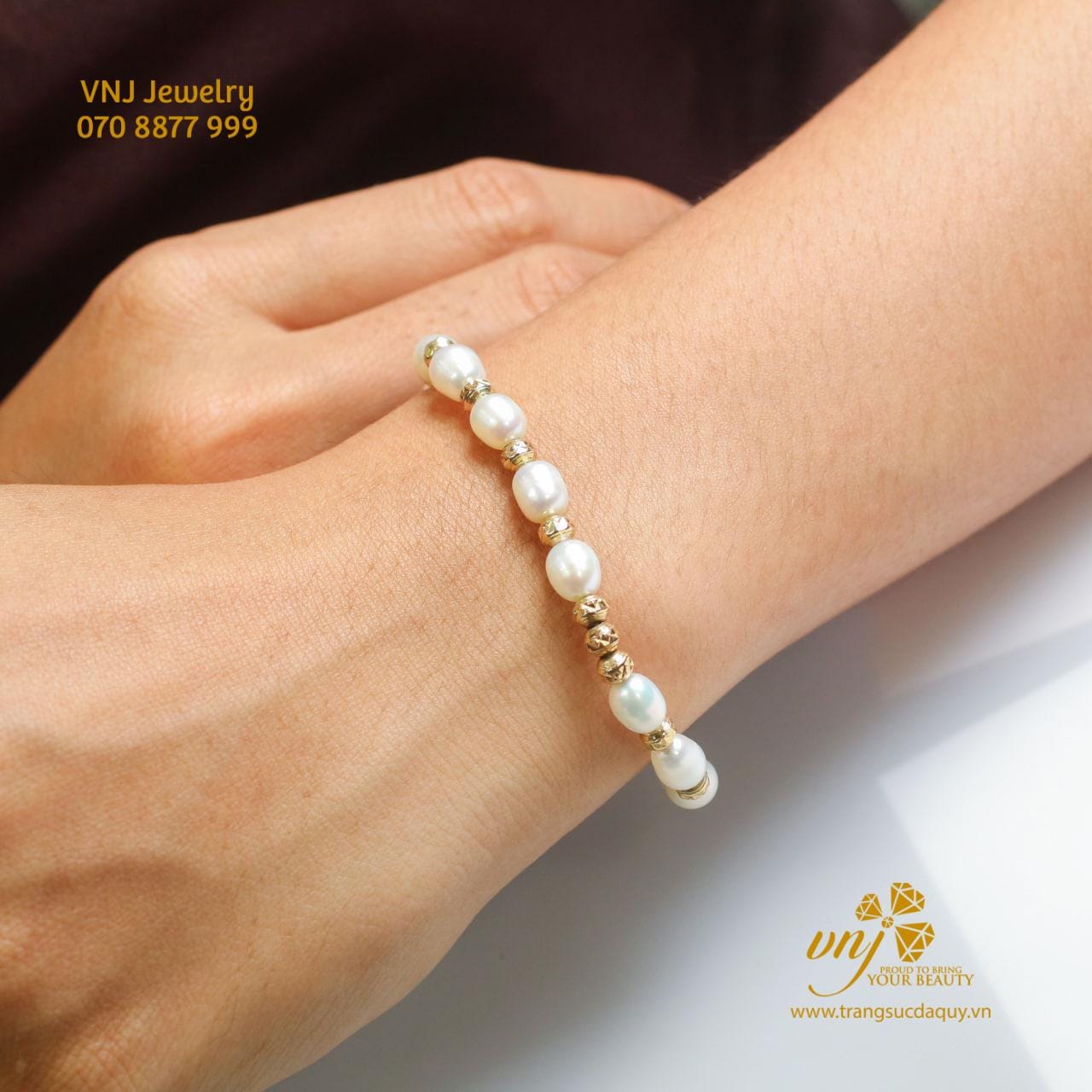 Vòng Tay Ngọc Trai Mix Charm Vàng (2)