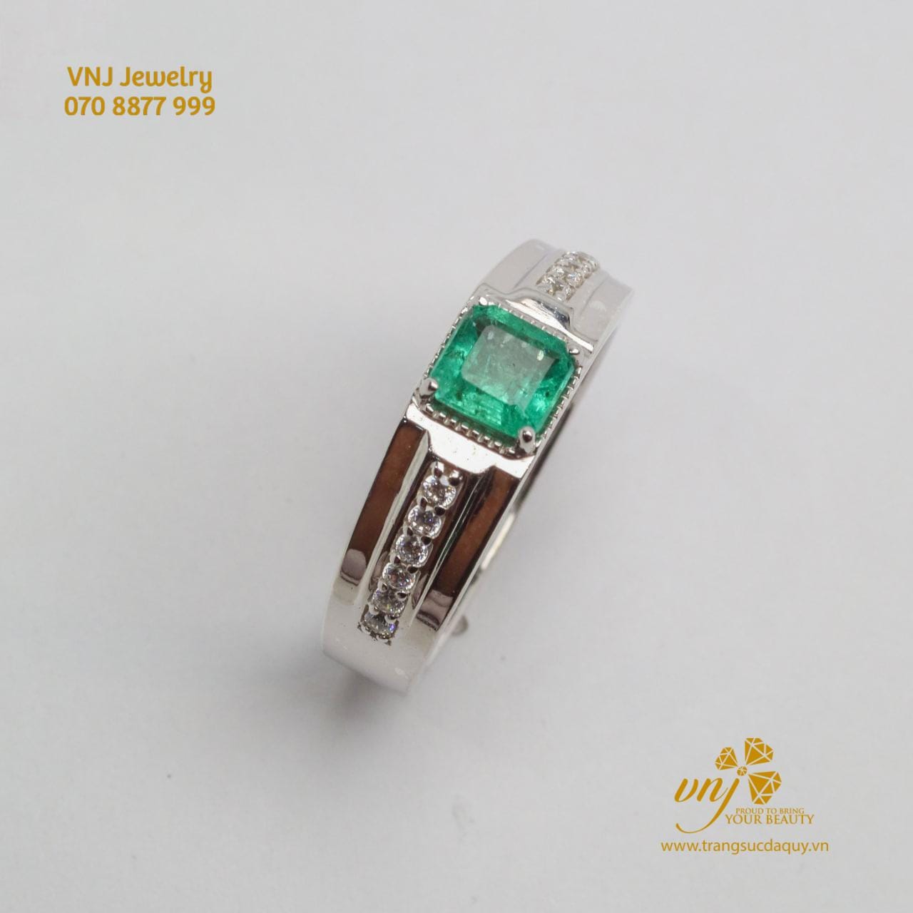 Nhẫn Emerald Vàng Trắng (3)