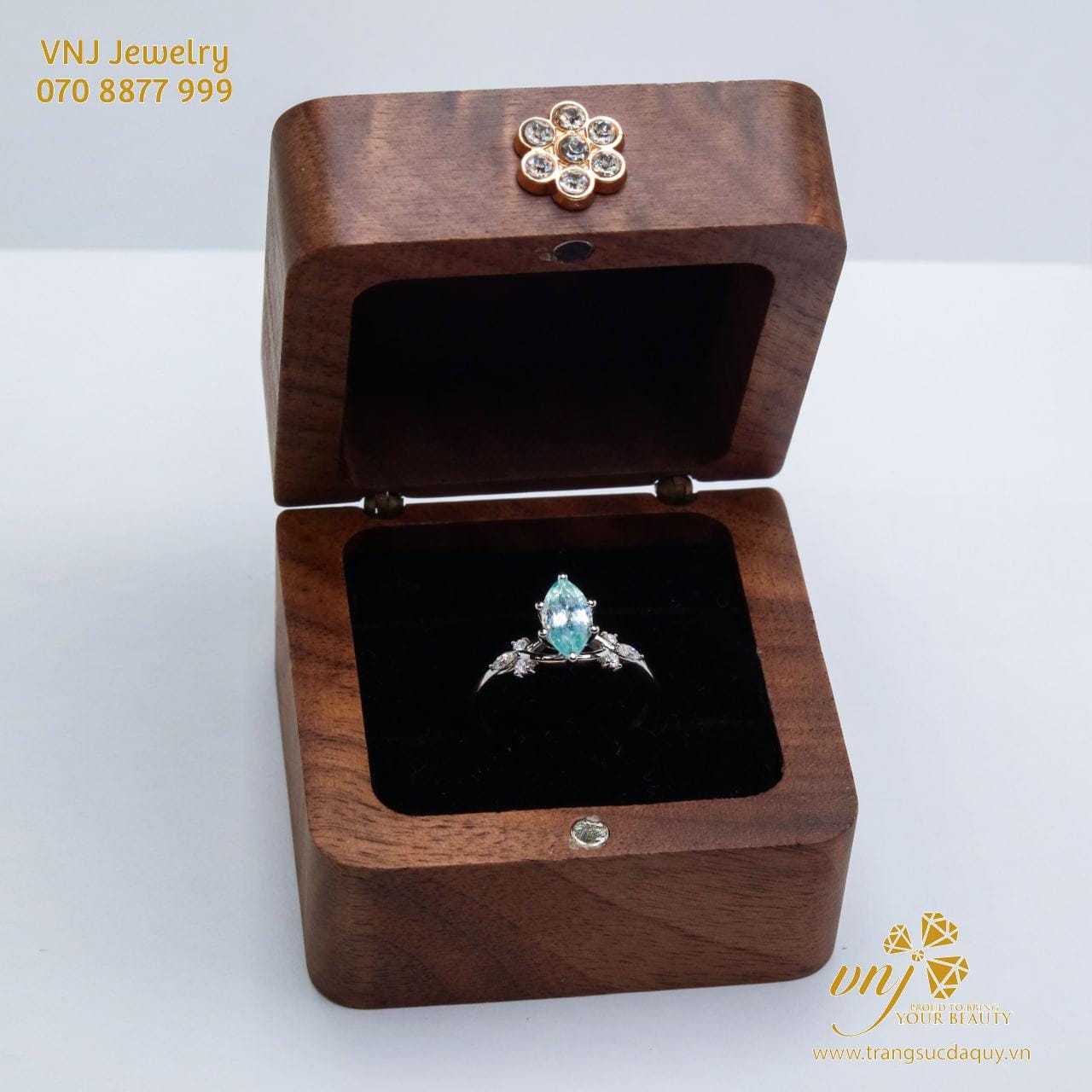 Nhẫn Cầu Hôn Aquamarine Nwa4 (2)