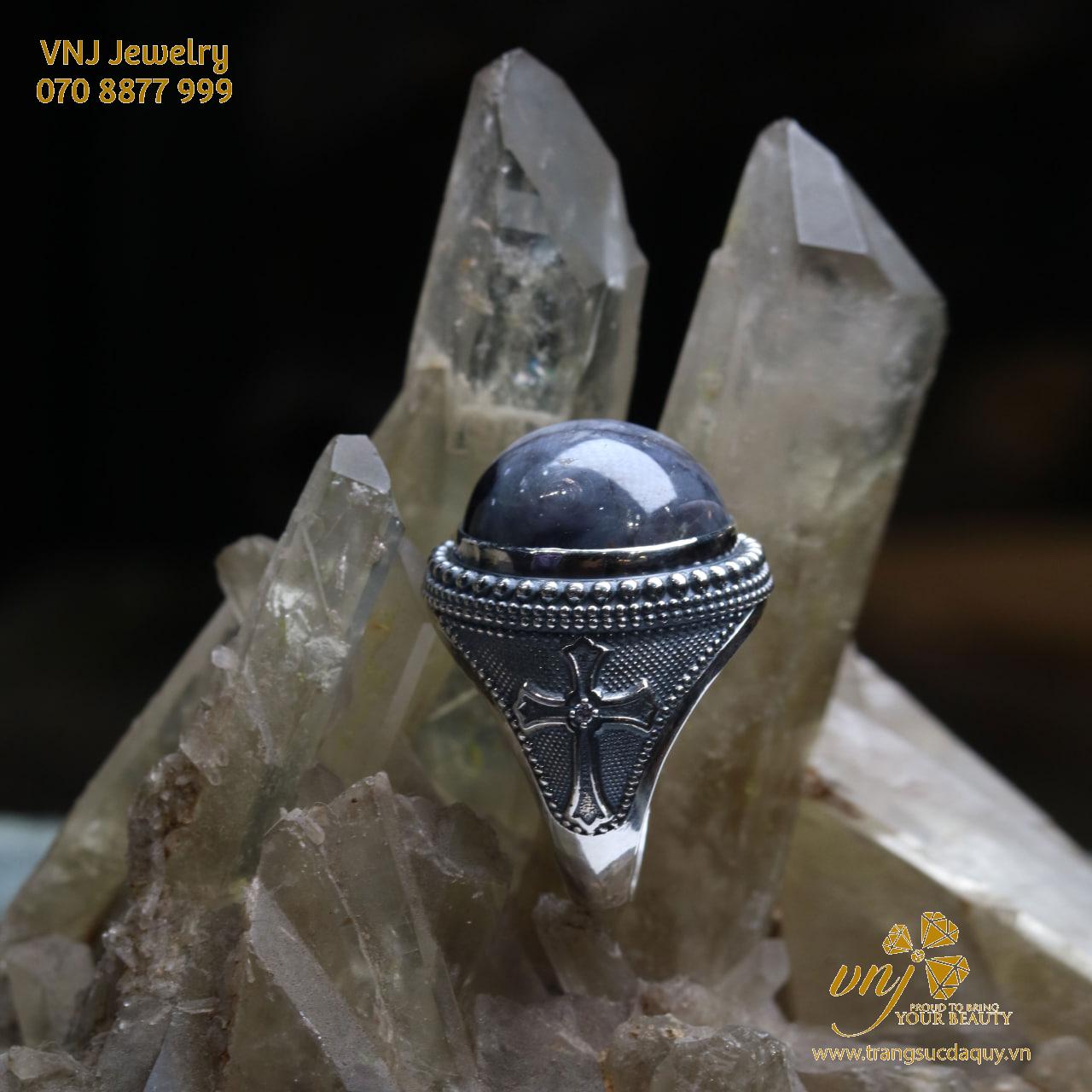 Nhẫn Sapphire (2)
