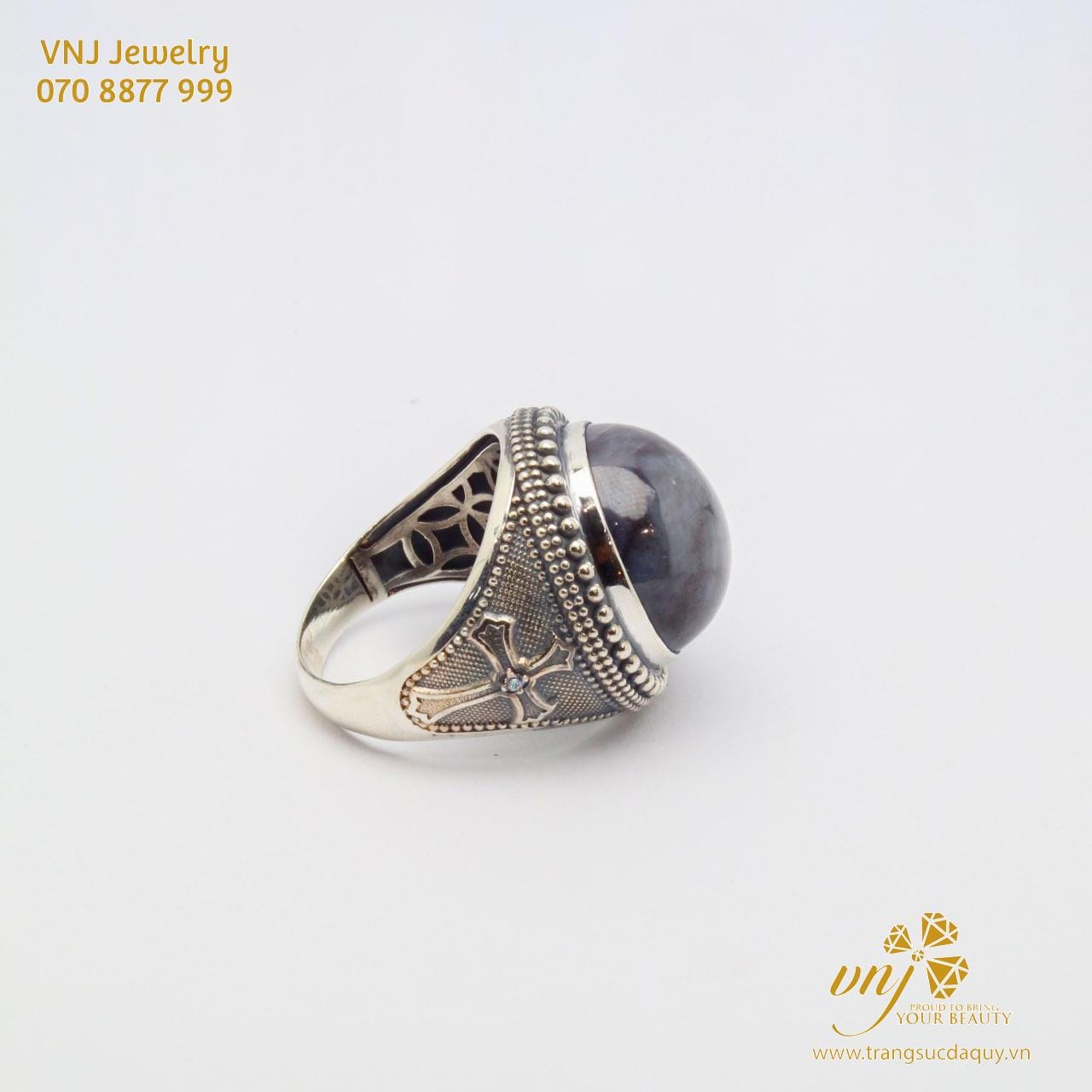 Nhẫn Sapphire (5)