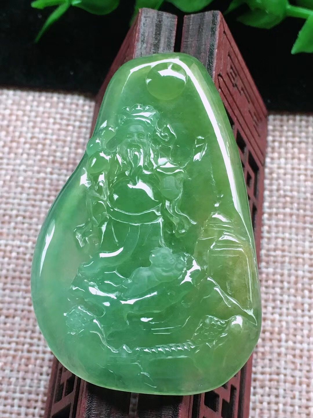 Cửu Tuyền Thanh Phỉ Thuý