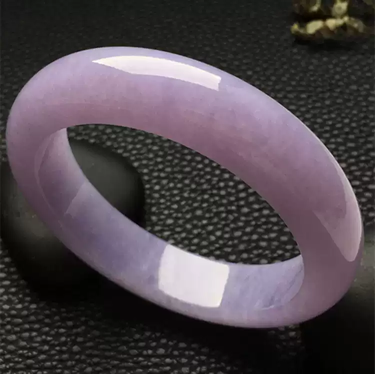 Cám Chủng Phỉ Thuý