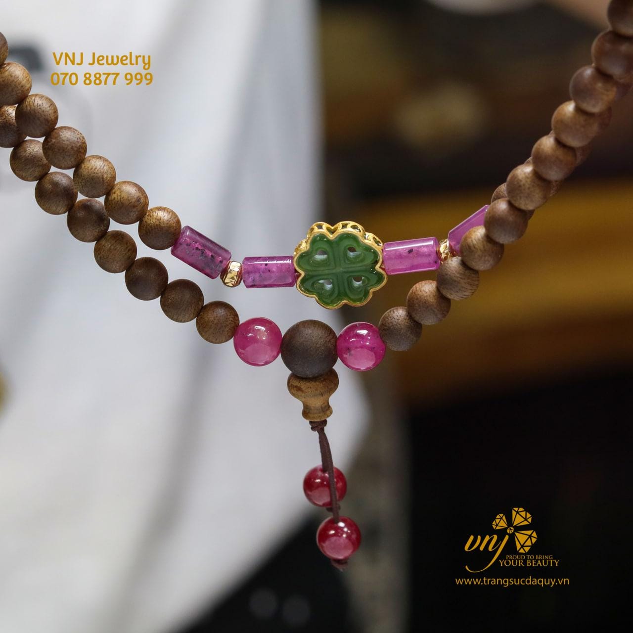 Vòng Trầm Mix Charm đá Quý (2)