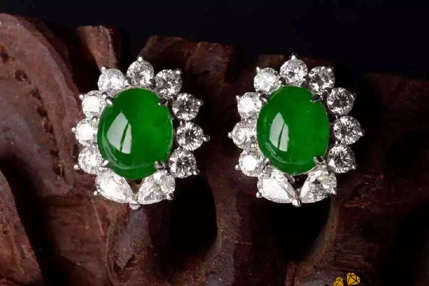 Lục Hoàng Gia (Imperial Green)