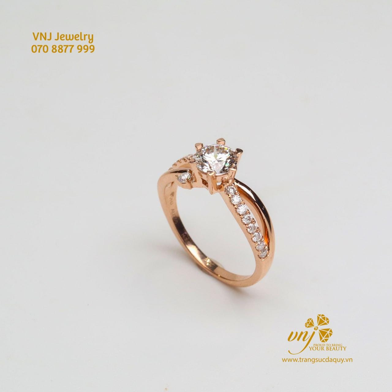 Nhẫn Kim Cương Vàng Hồng Solitaire NWD47