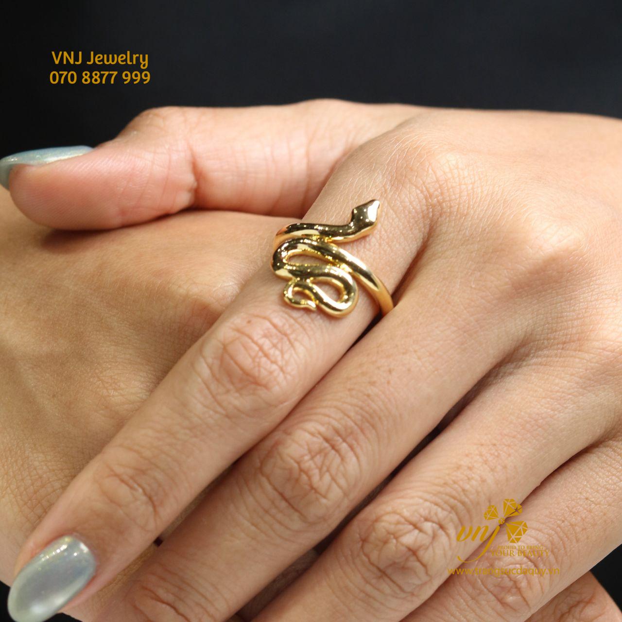 Nhẫn Rắn Vàng 18