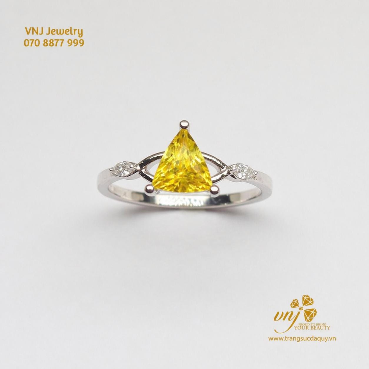 Nhẫn Nữ Đá Sapphire Vàng K