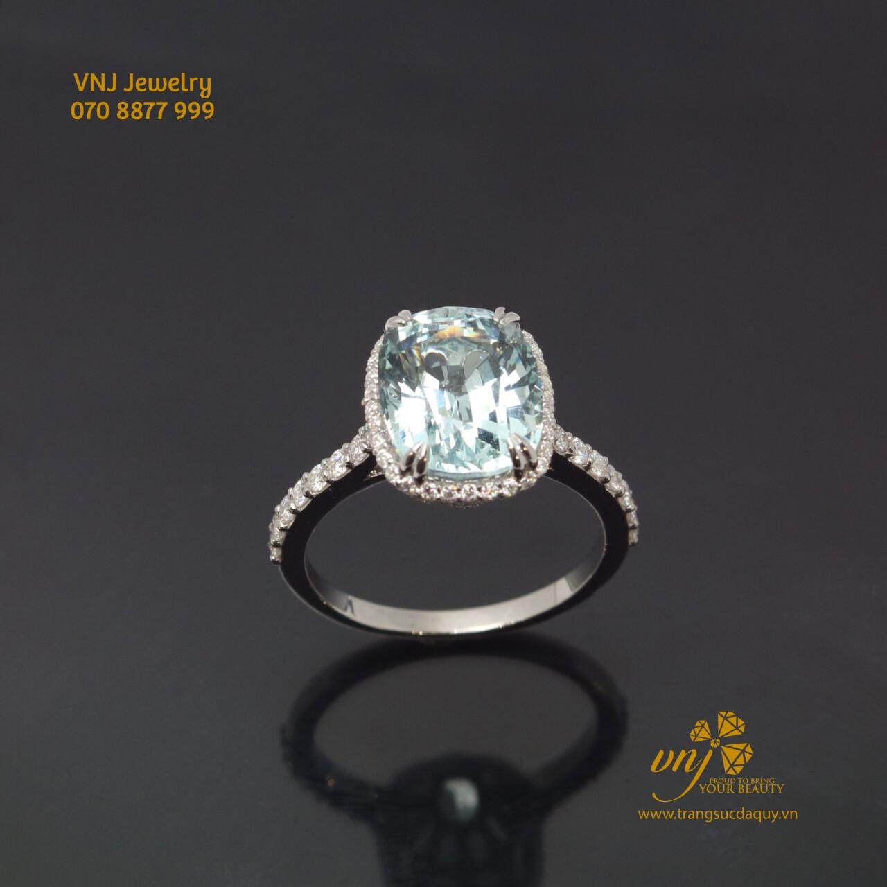 Nhẫn Topaz Thiên Nhiên NWT19