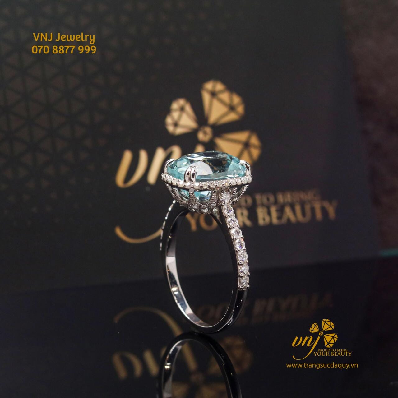 Nhẫn Topaz Thiên Nhiên NWT19