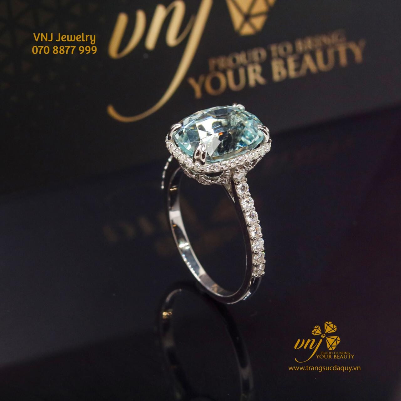 Nhẫn Topaz Thiên Nhiên NWT19